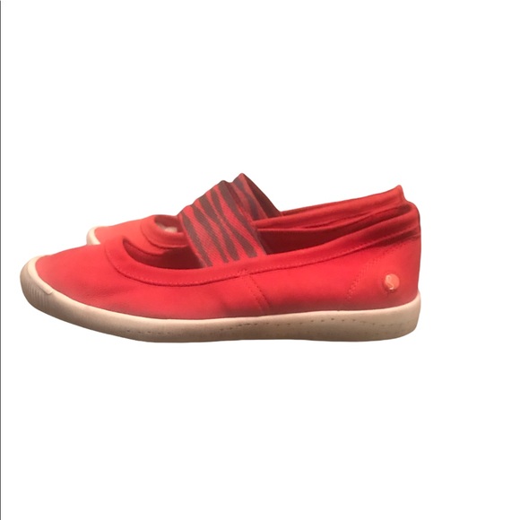 Softinos by Fly London red leather Mary Janes size 38 - Picture 3 of 5